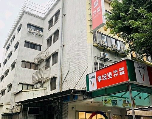 劍南西湖雙捷運美麗華商圈時尚電梯套房 - Image 1