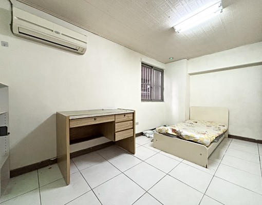 近中山醫🔥55坪樓中樓大5房🏡可合租/家庭❤️🉑租補 - Image 3