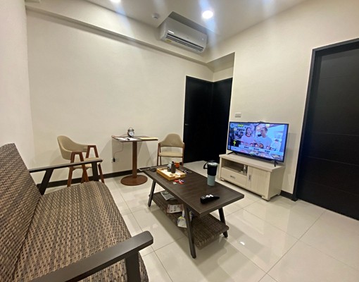 土城知名建案高樓三房車 - Image 1