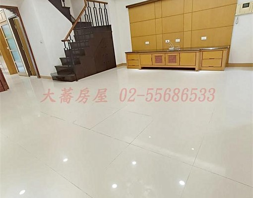 ⭐大蕎房屋Angel⭐明德站振興醫🎈5房庭院住家+車位 - Image 2