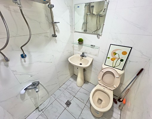 精緻套房/近中原大學/可租補/第四台網路 - Image 9