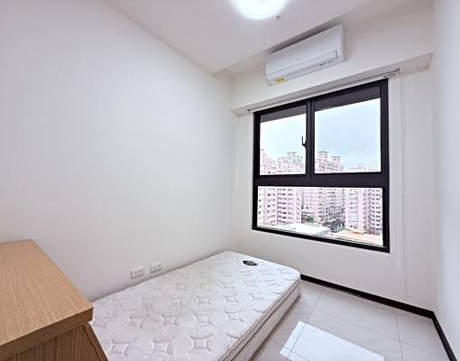 【蓁】河堤精華區|邊間雙面採光正三房│可租平車 - Image 5