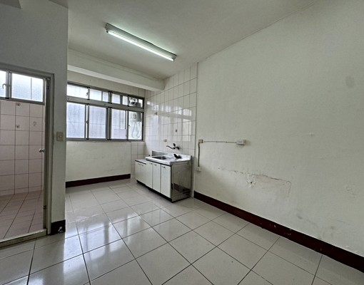 ✅可租補🟣東山路&北屯路旁整棟透天🟣 - Image 2