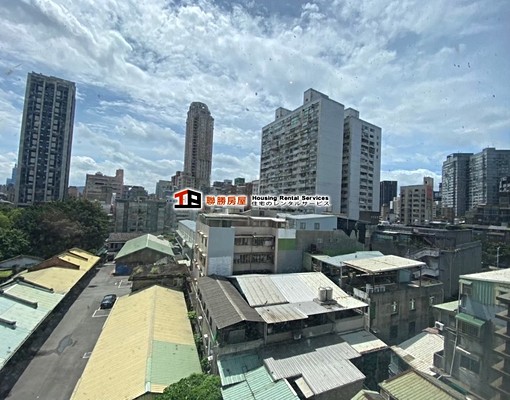 古亭站~採光明亮~電梯兩房~鬧中取靜~近捷運~ - Image 8