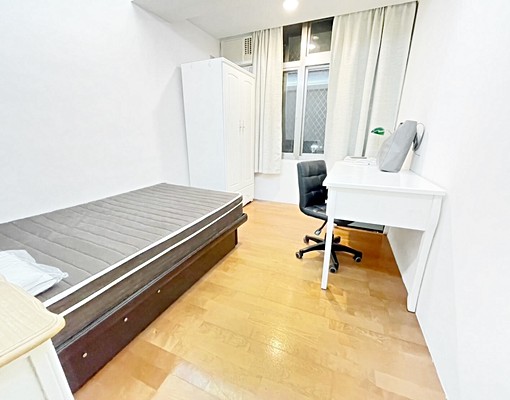 近捷運港墘【超值租案】採光優★女性專屬★411巷商圈 - Image 4