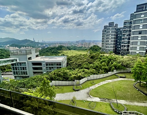 近南港高鐵Lalaport,高級輕奢宅,傢俱家電車位 - Image 15