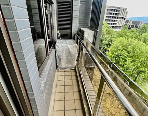 近南港高鐵Lalaport,高級輕奢宅,傢俱家電車位 - Image 13