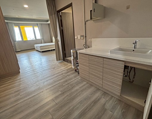 台南租屋~民生溫馨明亮大套房(807) - Image 5