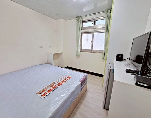 一中商圈#中技#生活機能#獨洗曬套房 - Image 1