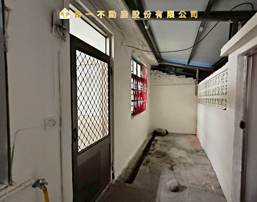 TO🌈近忠貞市場🉐租補🈚仲介費格局:2房1廳1衛2陽 - Image 7
