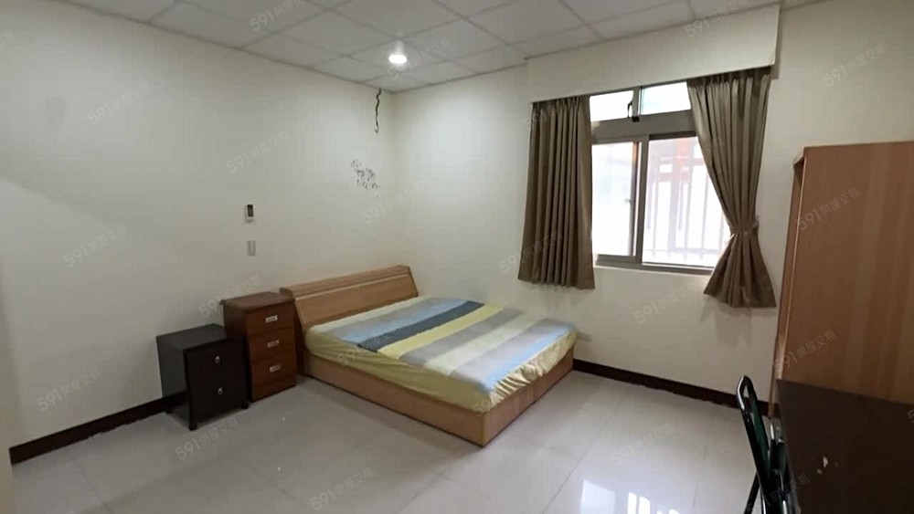 租屋藏寶圖🏡限女性、空服員最愛、近長榮大樓、有飲水機 - Image 1
