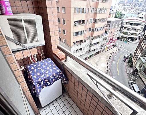 🙌西屯大套房/台水電/可租補/獨洗曬/近捷運/有車位🙌 - Image 8