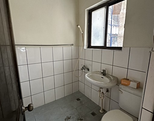 原始屋況~漢生西路💎3房~優質地段~板橋中山國中學區 - Image 7