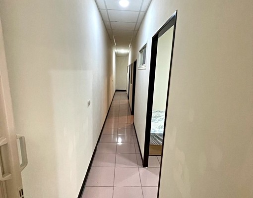 三重國小/免爬高/格局方正空間大正三房/傢俱齊全前後陽台/ - Image 6