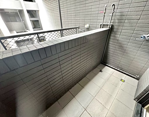 免仲介費,全新成屋11樓好便宜景觀視野戶2房2廳1衛大平面車 - Image 5