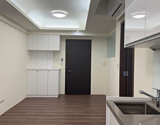 桃大玥2+1房(含車含管)下樓看演唱會~~漫遊橫山書法公園 - Image 2