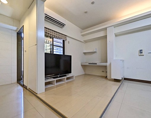 美術館特區❤️內惟車站裝潢2+1房車位 - Image 4