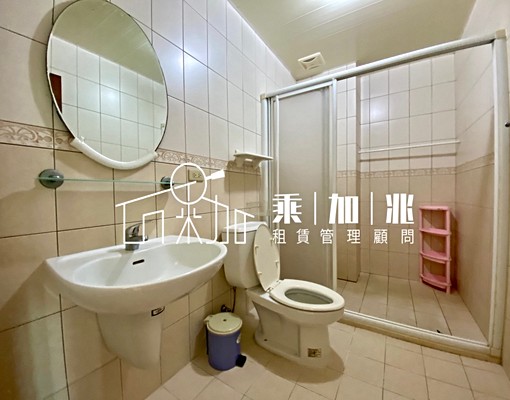 💥乘加兆碗粿💥善化區🏠前中庭後車庫🏠透天4大房✅租補 - Image 4