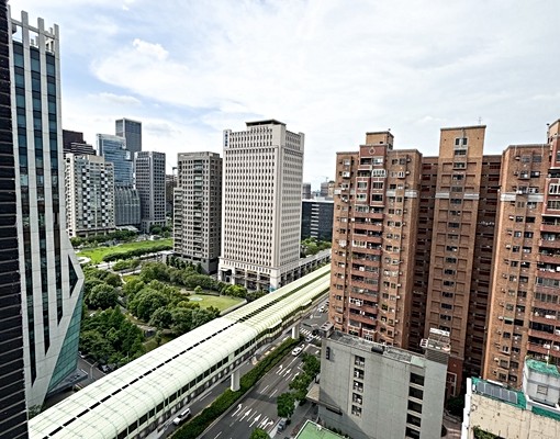 市政LV三房可租補戶籍汽車位可租 - Image 15