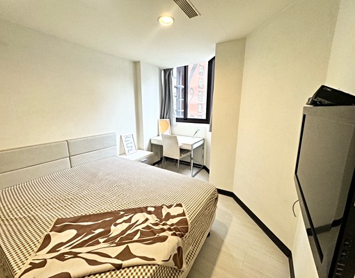 勤美草悟道｜輕裝潢｜走路到美村路｜空間大｜飯店風 - Image 4