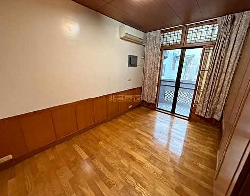 兆基🏡東區靜巷透天舒適好宅，可租補 - Image 4