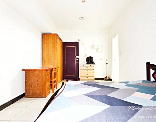 中興大學校門口旁大套房家俱齊全6000元 - Image 1