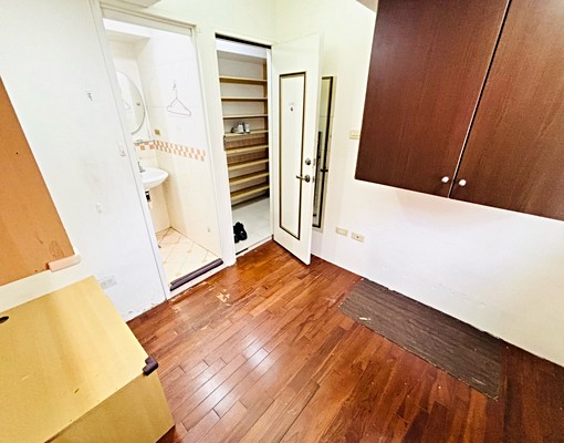 捷運後山埤★女性專屬★有電梯★垃圾代收★採光佳 - Image 2