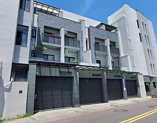 內灣國小&仁武麥當勞臨路新店面一樓出租 - Image 1