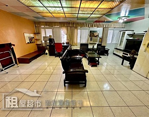 《民本街溫馨樓中樓》可租補 - Image 2