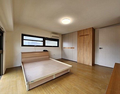 竹北租屋近享平方。稀有大露台樓中樓。兩房含車位 - Image 8