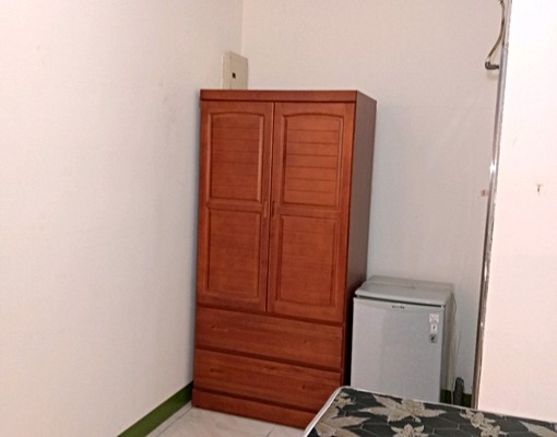三和游泳池,縣府旁,電器設備和家具 - Image 3