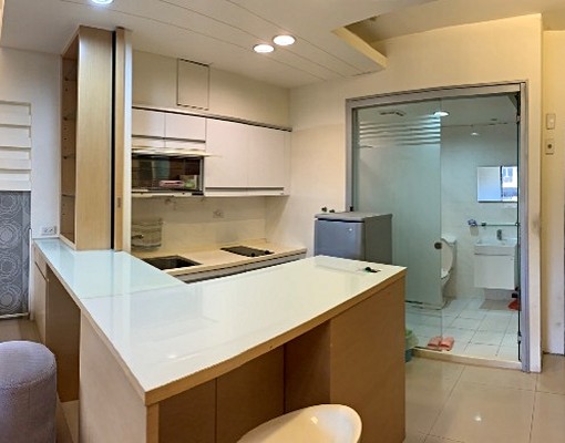經國路可寵,獨立套房,LINE:0952560963 - Image 1