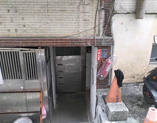 安樂高中旁一樓無樓梯便宜雅房分租 - Image 6