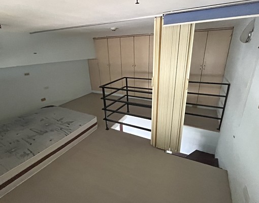 英郡挑高屋~傢俱齊全~溫馨乾淨 - Image 7