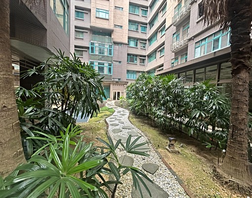專任蔚藍海國小旁庭園一樓大三房＋專屬衣帽間創意閣樓書房 - Image 15