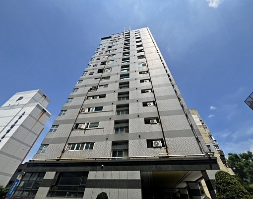高湯屋2房景觀電梯 - Image 1