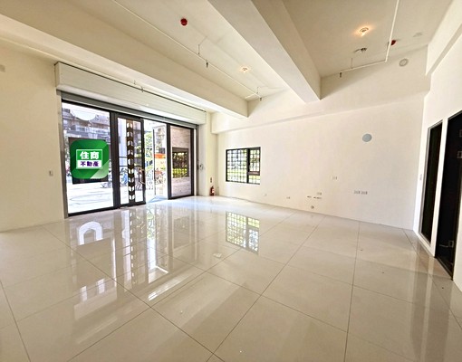 亞灣三多商圈全新店面(1+2樓) - Image 5
