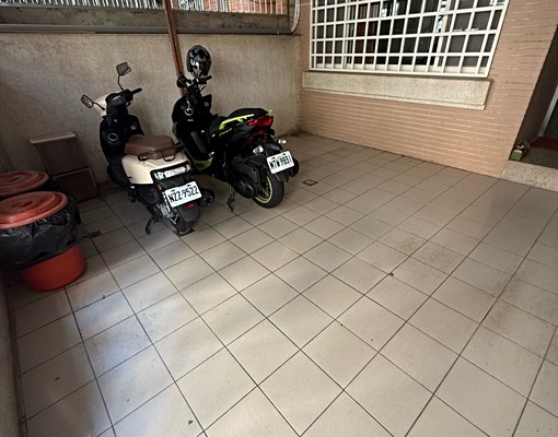 金山街台電獨立洗曬實PO分離式冷氣室內停機車 - Image 6