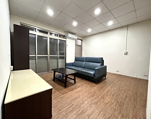 新莊捷運站旁優質公寓2樓 - Image 5