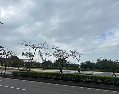 HI台北景觀2房車~公園旁(含車含管) - Image 2
