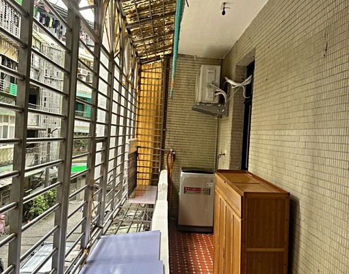 整層住家法院旁溫馨低樓層大兩房屋主直租隔局方正採光好 - Image 3