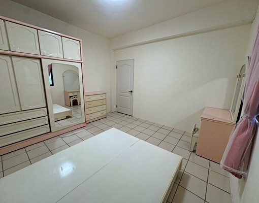 整層住家法院旁溫馨低樓層大兩房屋主直租隔局方正採光好 - Image 4