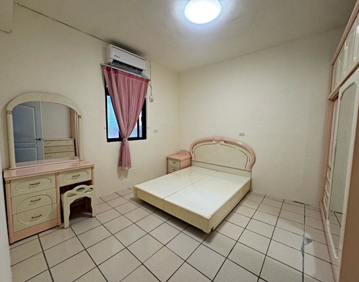 整層住家法院旁溫馨低樓層大兩房屋主直租隔局方正採光好 - Image 5