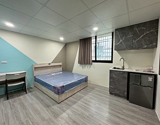 全新整理｜北屯好市多｜可租補｜近捷運火車站｜獨洗脫烘｜流理台 - Image 1