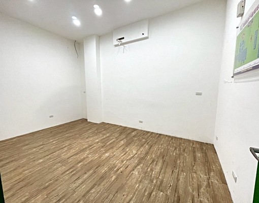 🍀光榮路忠義國小金店面大空間🍀 - Image 11
