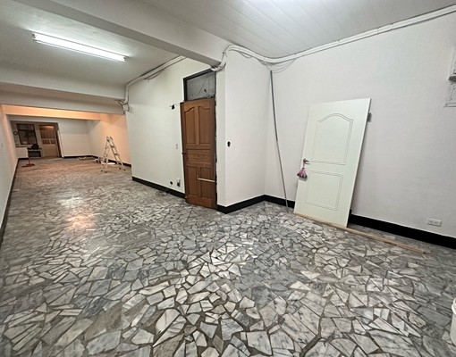 正文化南路適倉庫辦公室美甲美容 - Image 5