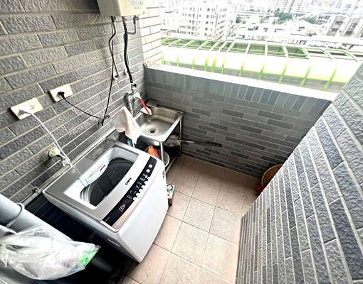 💕北屯舊社公園💕全新電梯兩房近捷運總站入戶籍💕 - Image 9