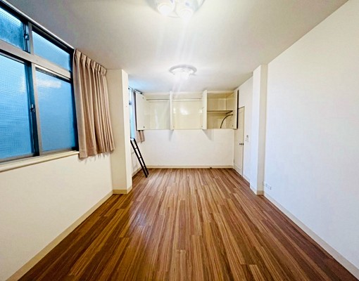 東門捷運/中正紀念堂,採光2房,可入籍,獨立陽台 - Image 7