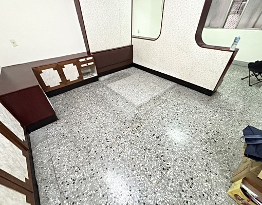 模範街住店1F~3F🔥一樓可停車✨可營登🔆行業可談 - Image 10