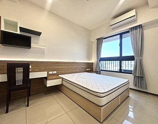 輕屋齡,設計師溫馨裝潢家俱電全,兩房含平車! - Image 4